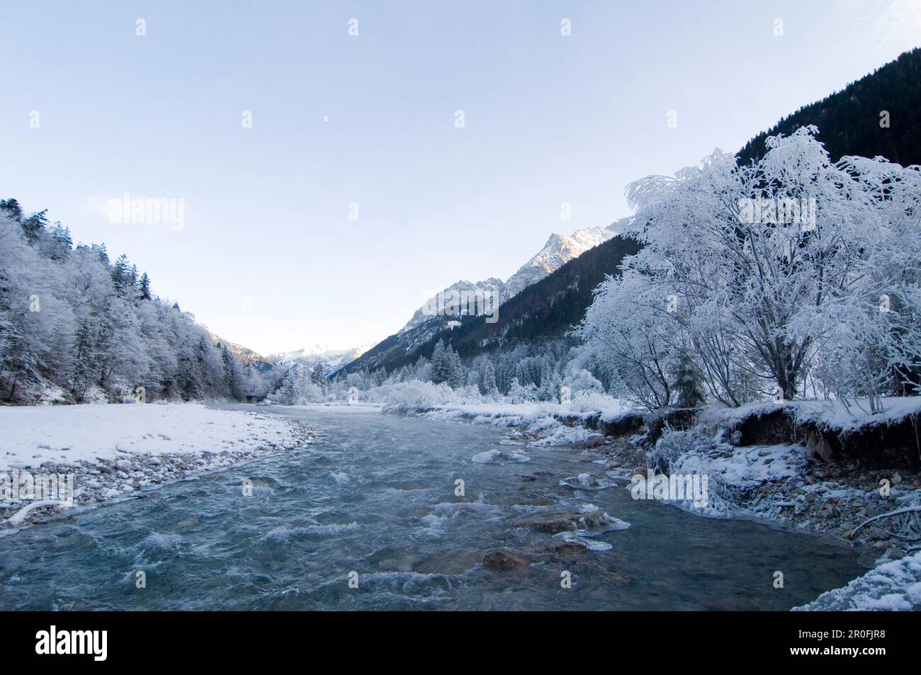 Rissbach im Winter, Hinterriss, Tirol, Österreich Stockfoto