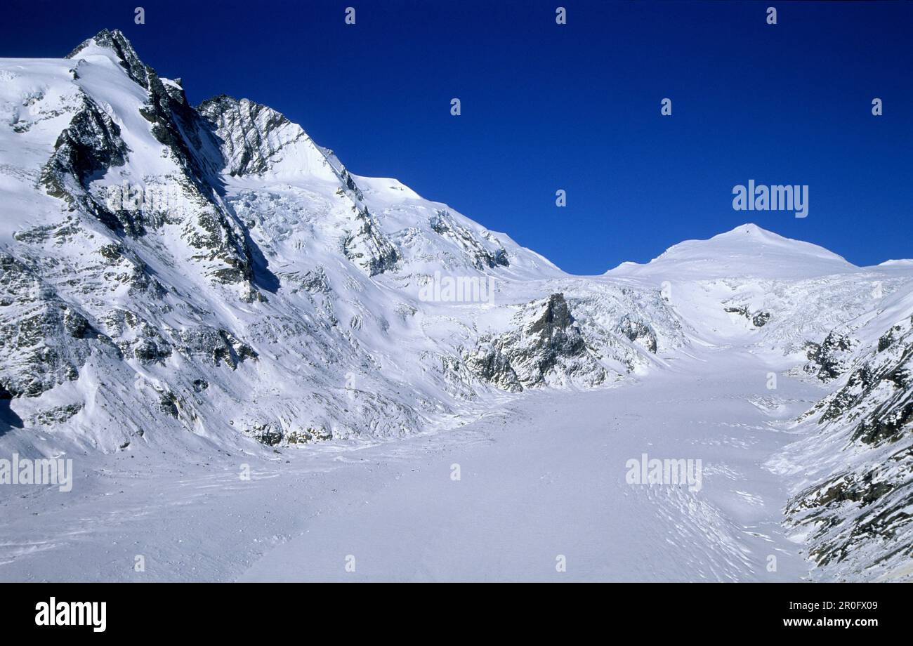 Gletscher, Berg Johannisberg im Hintergrund, Großglockner, hoher Tauern Nationalpark, Österreich Stockfoto