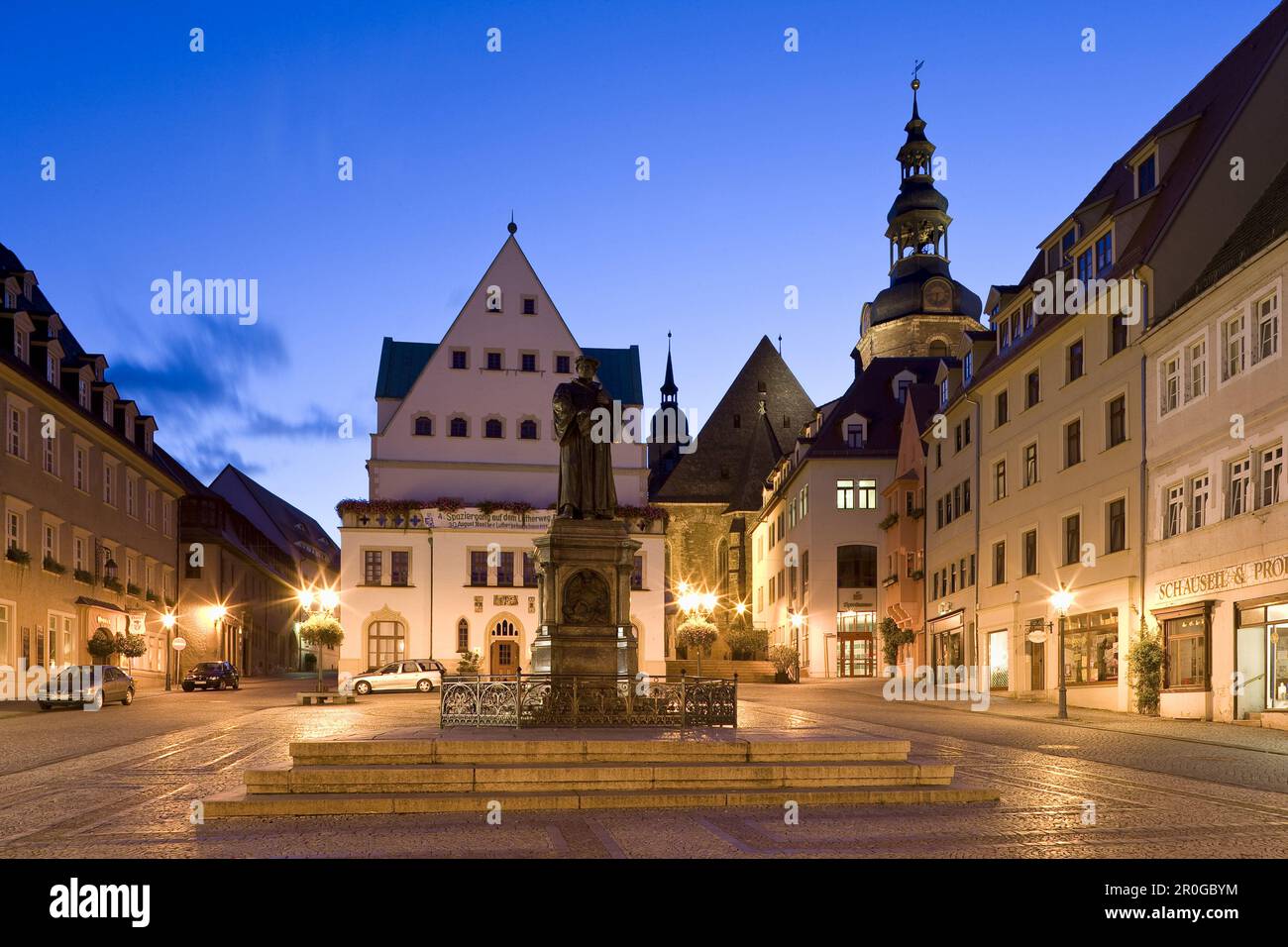 Marktplatz mit Rathaus und Denkmal von Martin Luther, UNESCO-Weltkulturerbe, Eisleben, Sachsen-Anhalt, Deutschland, Europa Stockfoto