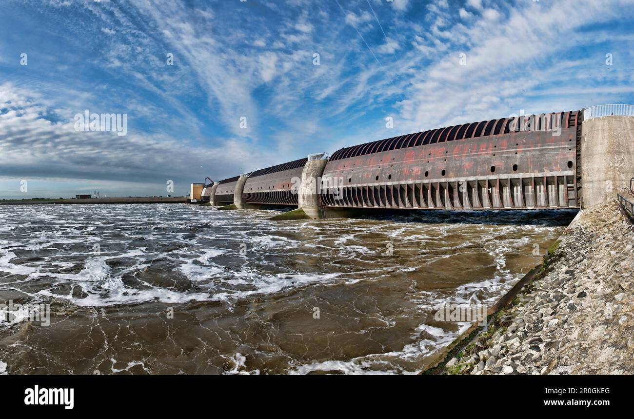 Eider Barrage, ihr Hauptzweck ist der Schutz vor Sturmfluten aus der Nordsee, Tönning, Schleswig-Holstein, Deutschland Stockfoto