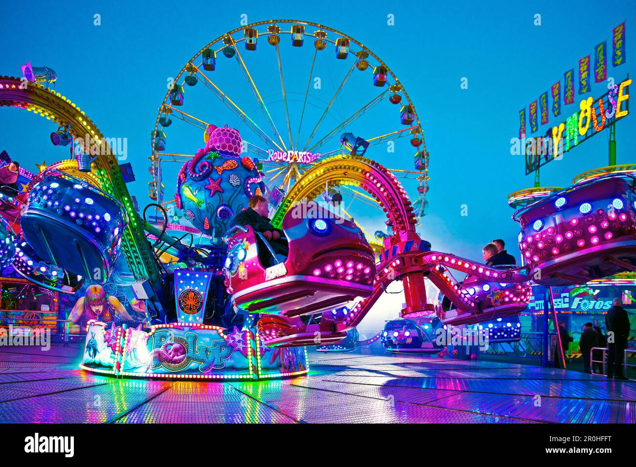 Palmkirmes, größte Gemeindemesse im Frühling in NRW bei Nacht, Deutschland, Nordrhein-Westfalen, Ruhrgebiet, Recklinghausen Stockfoto