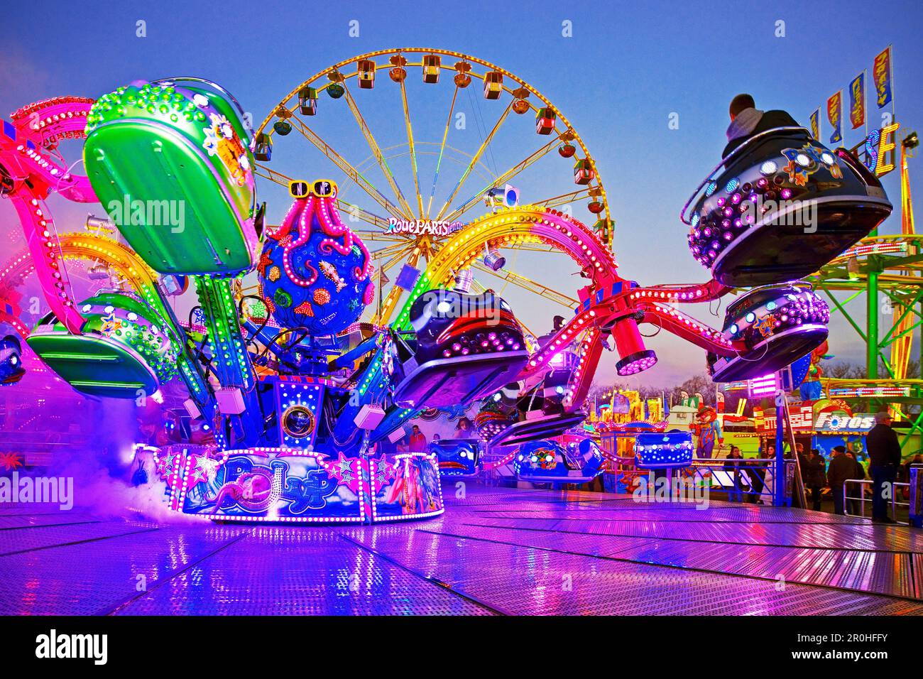 Palmkirmes, größte Gemeindemesse im Frühling in NRW bei Nacht, Deutschland, Nordrhein-Westfalen, Ruhrgebiet, Recklinghausen Stockfoto