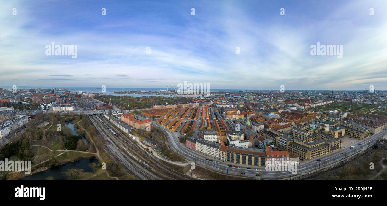 Panoramablick über Kopenhagen mit Kastellet, Nyboder und Downtown Stockfoto