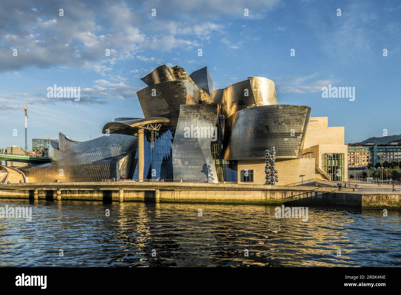 Guggenheim Museum Bilbao, Museum für moderne und zeitgenössische Kunst, Architekt Frank Gehry, Bilbao, Baskenland, Spanien (nur Editiorial) Stockfoto