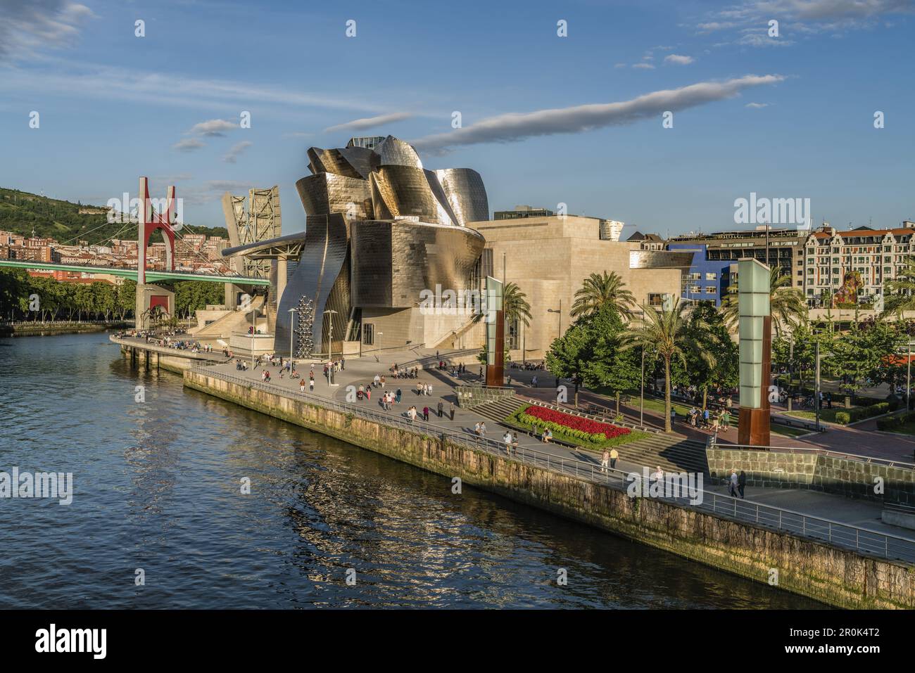 Guggenheim Museum Bilbao, Museum für moderne und zeitgenössische Kunst, Architekt Frank Gehry, Bilbao, Baskenland, Spanien (nur Editiorial) Stockfoto