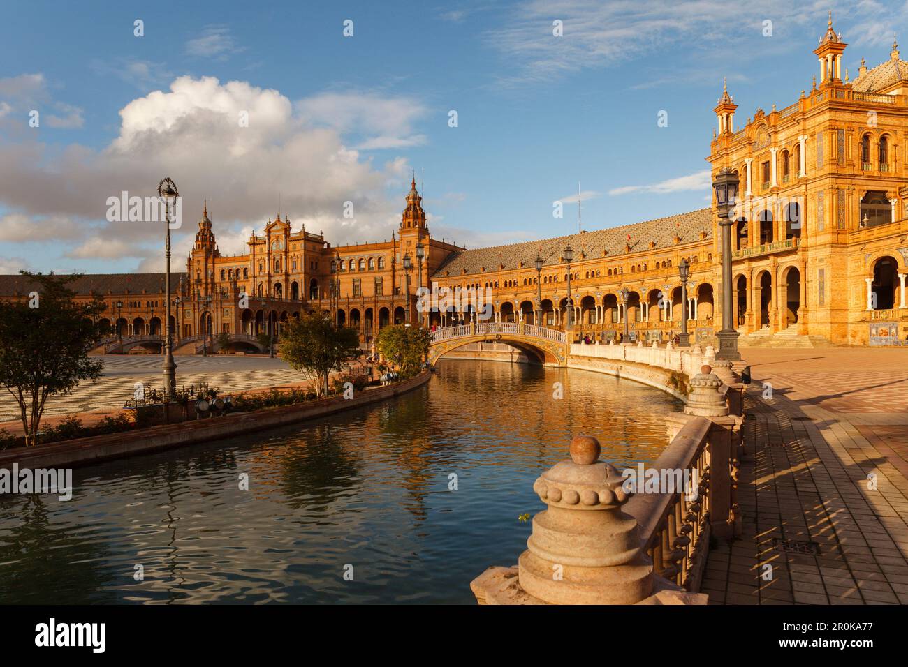 Plaza de Espana, Parque de Maria Luisa, Iberoamerikanische Ausstellung 1929, Sevilla, Andalusien, Spanien, Europa Stockfoto