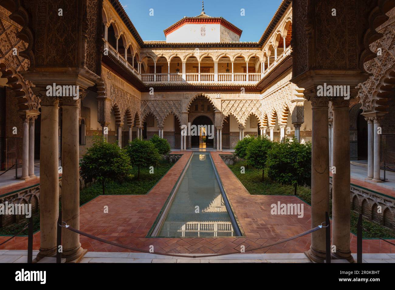 Patio de las Doncellas, Palacio del Rey Don Pedro, Real Alcazar, Königspalast, Mudejar-Architektur, UNESCO-Weltkulturerbe, Sevilla, Andalusien, Stockfoto