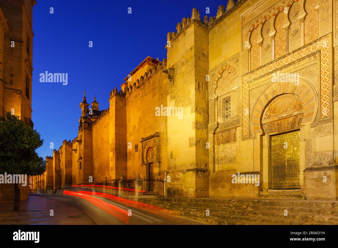 La Mezquita, Moschee mit maurischer Architektur im historischen Zentrum von Cordoba, UNESCO-Weltkulturerbe, Cordoba, Andalusien, Spanien, Europa Stockfoto