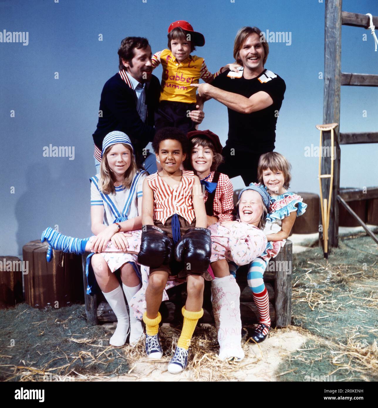 Babbelgamm, Kindersendung, Deutschland 1977, Mitwirkende: Peter Rapp, Claudius Kracht, Frank Zander (oben), und Marion Kracht, Gould Maynard, Thomas Tommi Ohrner, Susi Engel, David Baalcke (Legende) Stockfoto