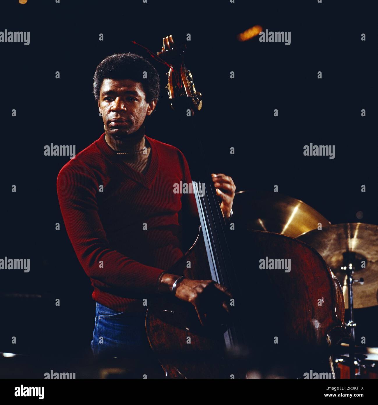 Jazz Fest Berlin, Philharmonie, Deutschland, 1979, Buster Williams, Amerikanischer Jazzbassist spielt mit von und Chico Freeman Quintet. Jazz Fest Berlin, Philharmonie, Deutschland, 1979, Buster Williams, American Jazz Bassist, spielt mit von und Chico Freeman Quintet. Stockfoto