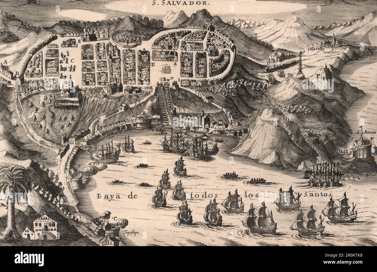 Gravur aus dem 17. Jahrhundert aus der Vogelperspektive auf den São Salvador da Baía de Todos os Santos, oder die Bucht des Heiligen Erlösers aller Heiligen, heute bekannt als Salvador im Bundesstaat Bahia, Brasilien. Stockfoto