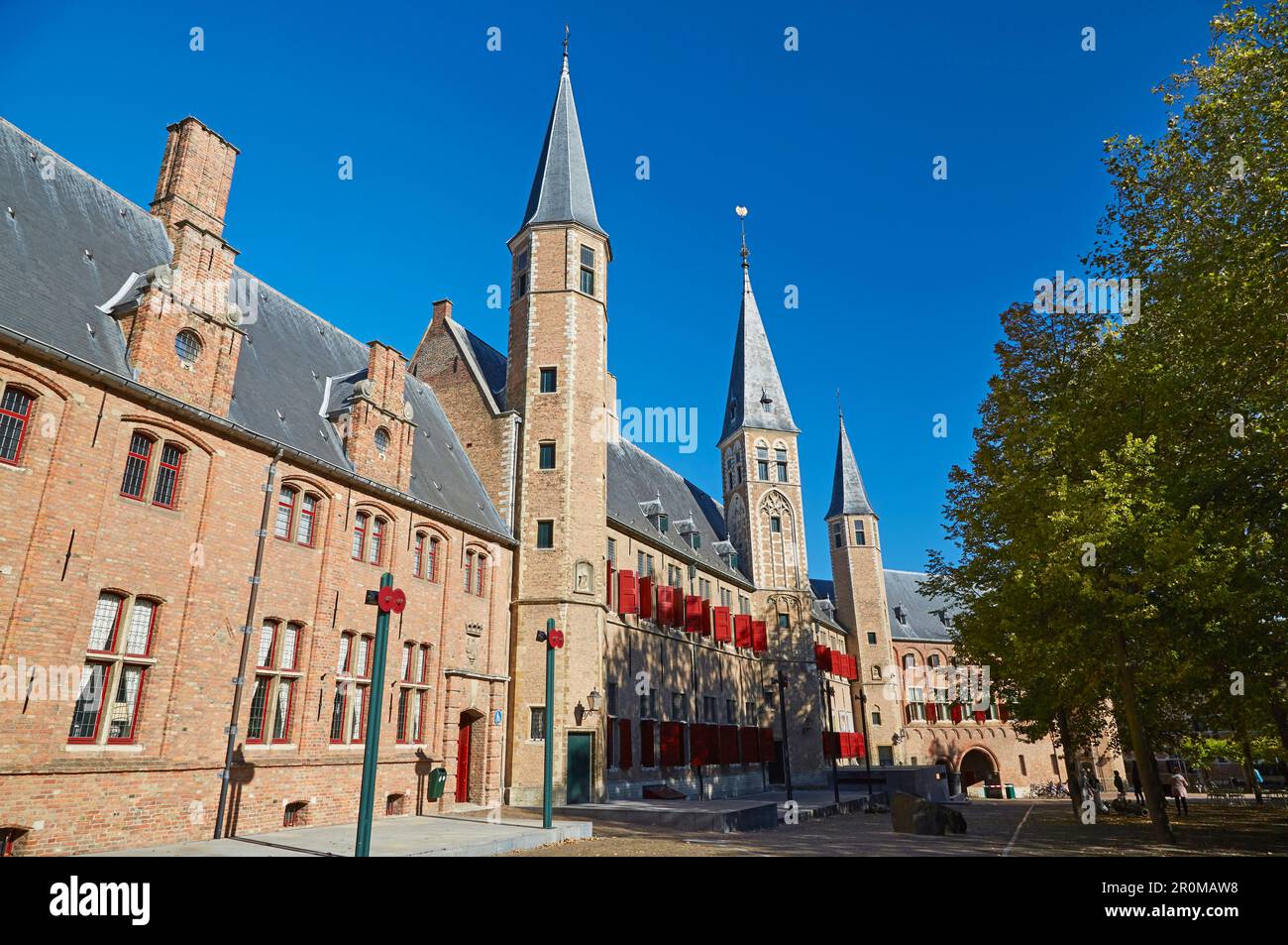 Abtei (Abdij) mit Innenhof (Abdijplein) in Middelburg, Halbinsel Walcheren, Provinz Zeeland, Nordsee, Niederlande, Holland Stockfoto