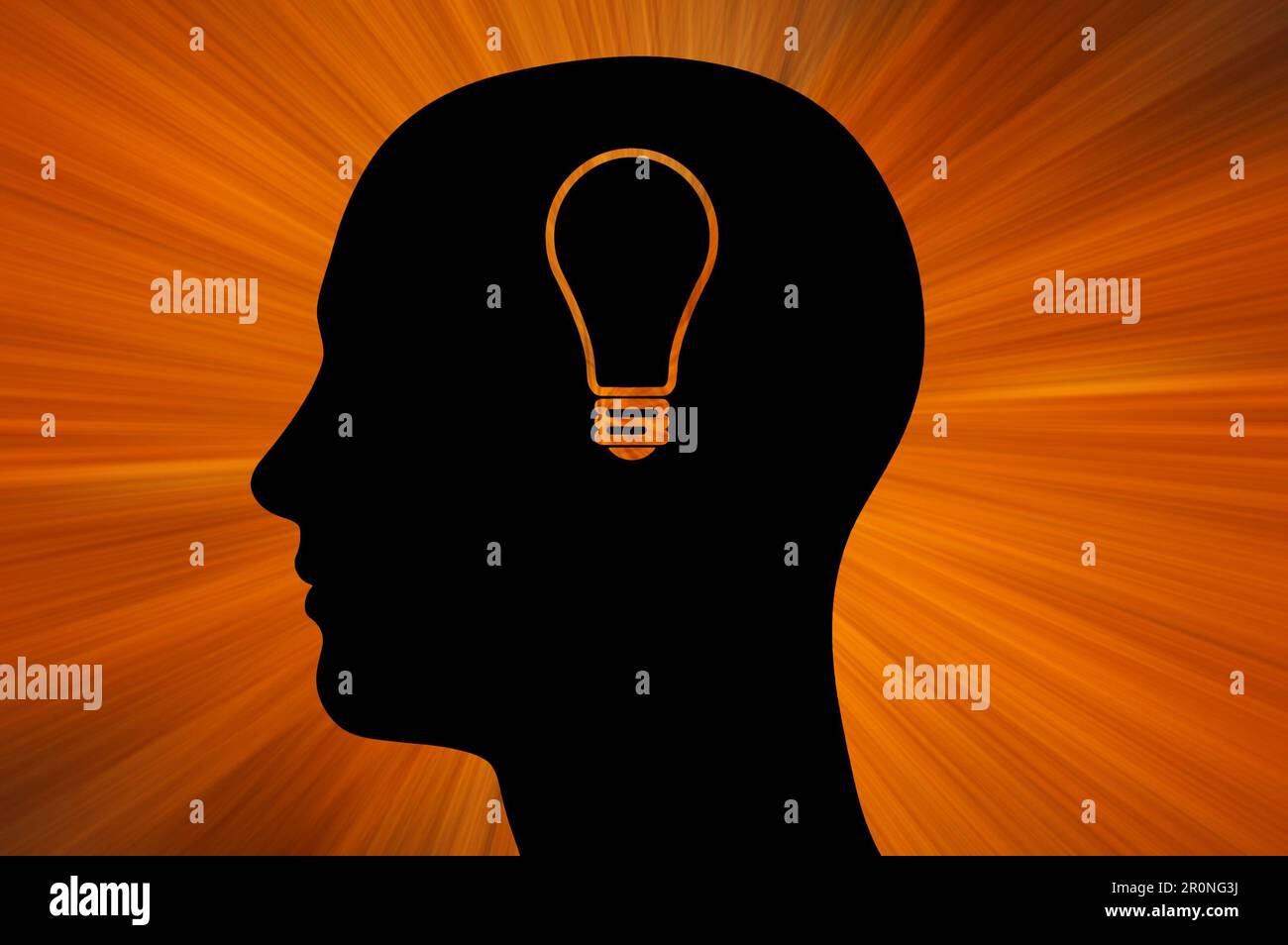 Menschliche Kopfsilhouette und Glühbirne, Idee und Innovationskonzept Stockfoto