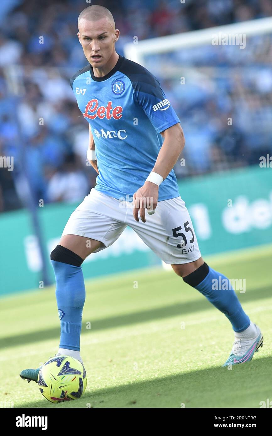 Neapel, Italien. 7. Mai 2023. Leo Ostigard von SSC Napoli in Aktion während des Spiels der Serie A zwischen SSC Napoli und ACF Fiorentina im Diego Armando Maradona Stadion 07. Mai 2023 in Napols, italien (Bild: © Agostino Gemito/Pacific Press via ZUMA Press Wire) REDAKTIONELLE VERWENDUNG! Nicht für den kommerziellen GEBRAUCH! Stockfoto