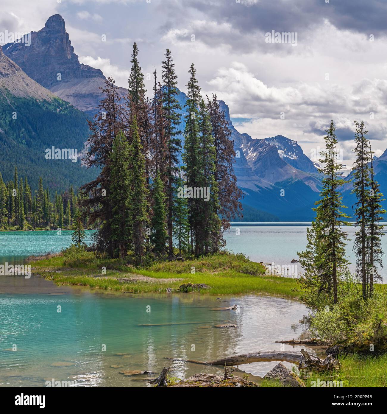 Spirit Island und Maligne Lake, Jasper-Nationalpark, Kanada. Stockfoto