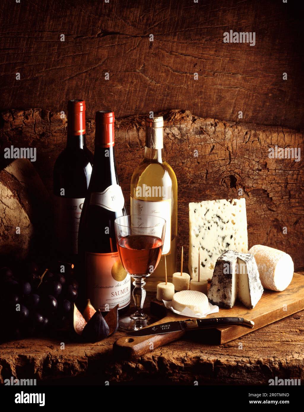 Käse und Wein Stockfoto