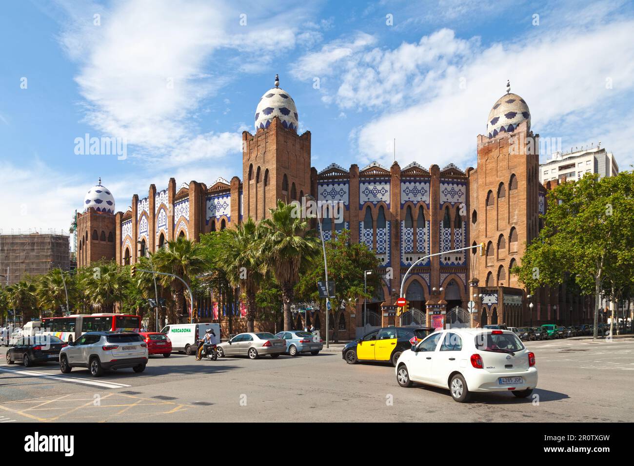Barcelona, Spanien - Juni 08 2018: Die Plaza Monumental de Barcelona, oft einfach als La Monumental bekannt, war die letzte Stierkampfarena im kommerziellen Bereich Stockfoto