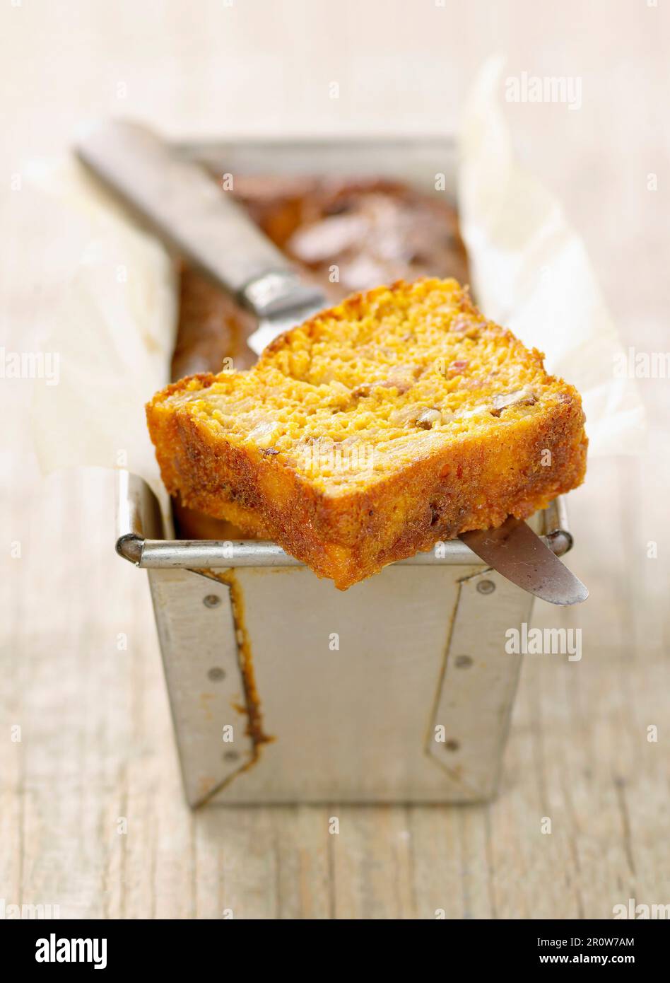 Kürbis und gewürfelten Speck Brot Kuchen Stockfoto
