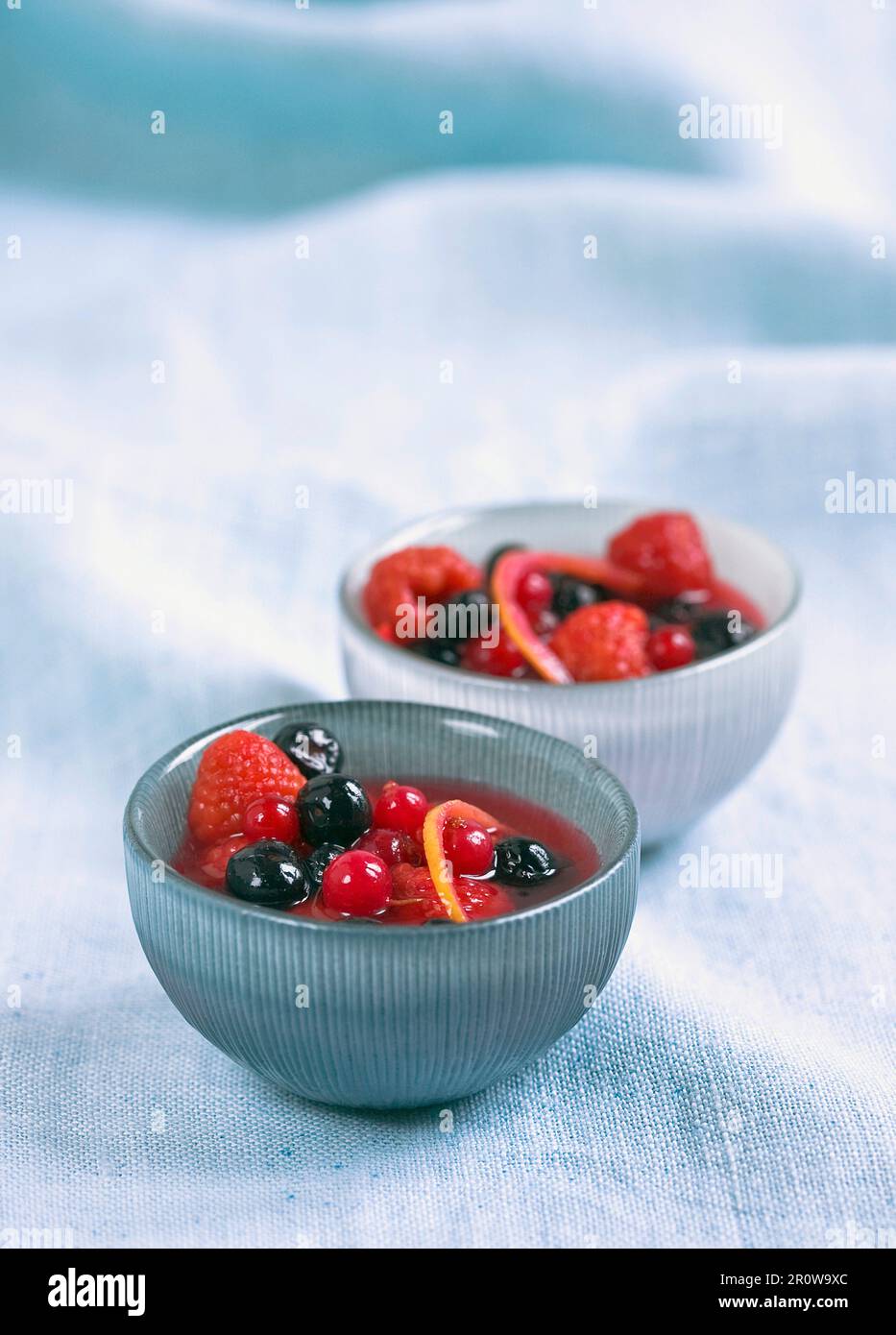 Sommer-Obstsalat Stockfoto