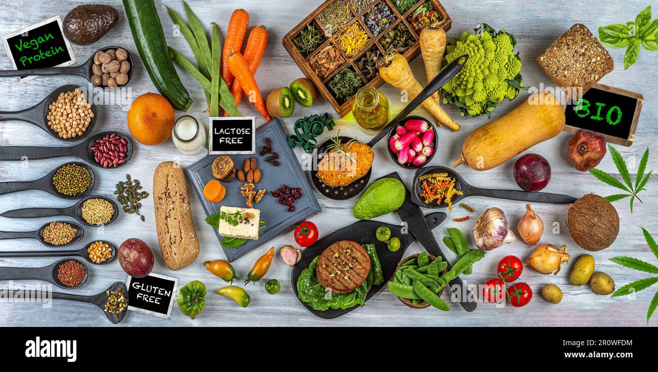 Große Auswahl veganer Produkte Stockfoto