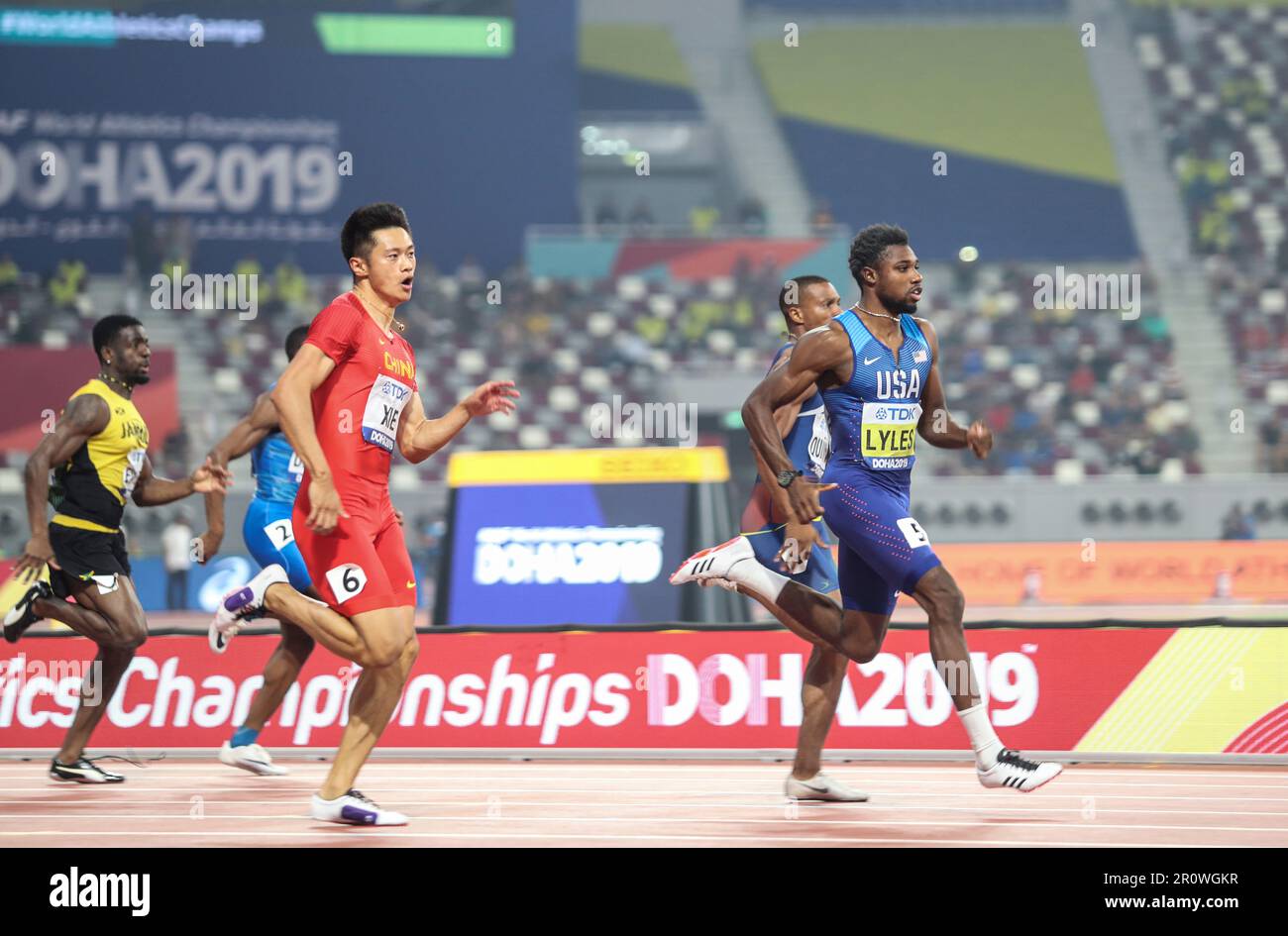 Noah Lyles läuft den 200m bei der Leichtathletik-Weltmeisterschaft 2019 in Doha. Stockfoto