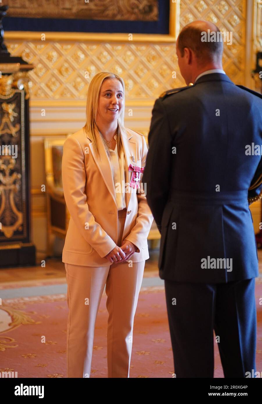 Beth Mead, aus London Colney, wurde vom Prince of Wales in Windsor Castle zum Mitglied des britischen Reichsordens ernannt. Die Ehrung würdigt die Dienste für Association Football. Bilddatum: Mittwoch, 10. Mai 2023. Stockfoto