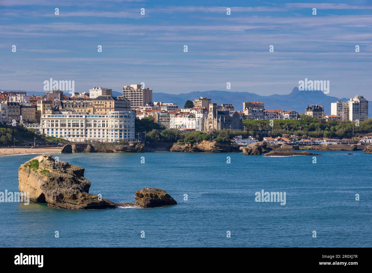 La Grande Plage et la Plage Miramar in Biarritz, französisches Baskenland, Pyrénées-Atlantiques, Frankreich Stockfoto