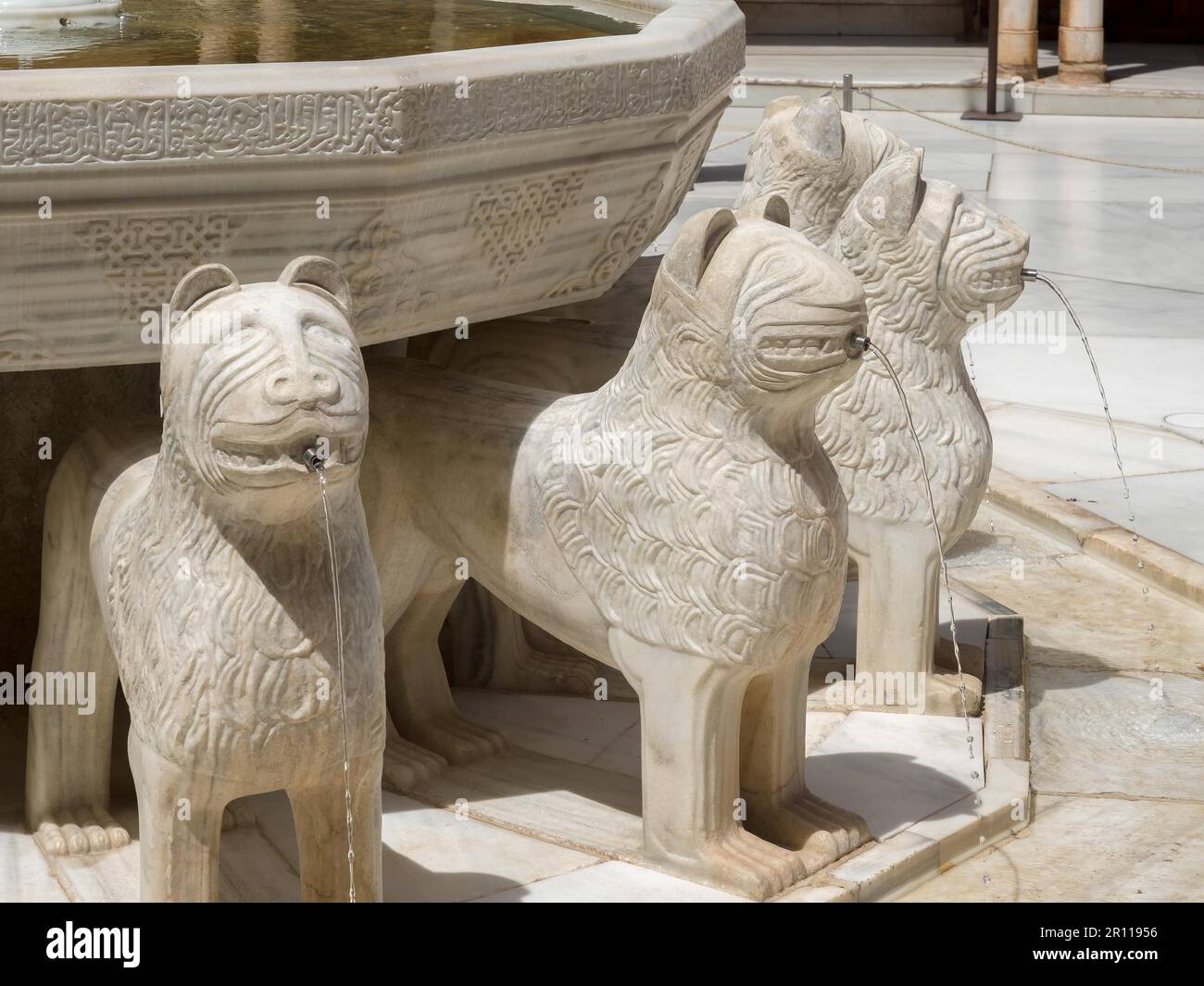 GRANADA, ANDALUSIEN/SPANIEN - MAI 7 : Teil des Alhambra-Palastes in Granada Andalusien Spanien am 7. Mai 2014 Stockfoto