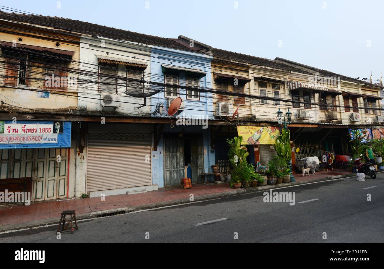 Wunderschöne alte Gebäude auf der Insel Rattanakosin in Bangkok, Thailand. Stockfoto
