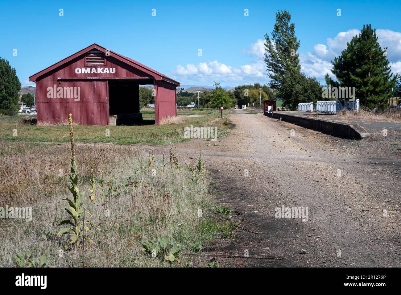 Omakau Station and Goods Shed, Central Otago Rail Trail, South Island, Neuseeland Stockfoto
