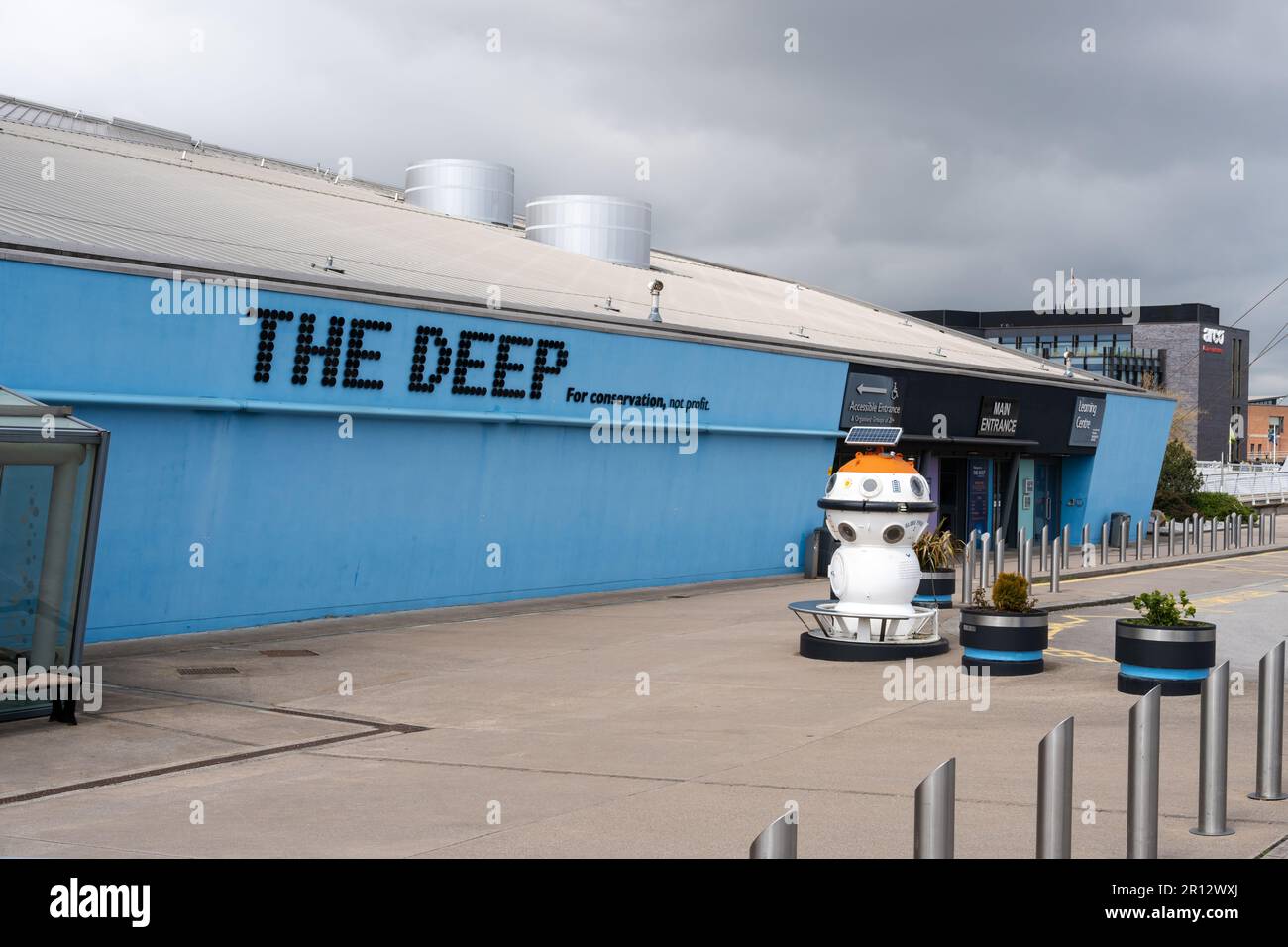 Der Eingang zum Deep Aquarium in der Stadt Kingston upon Hull, Großbritannien. Stockfoto