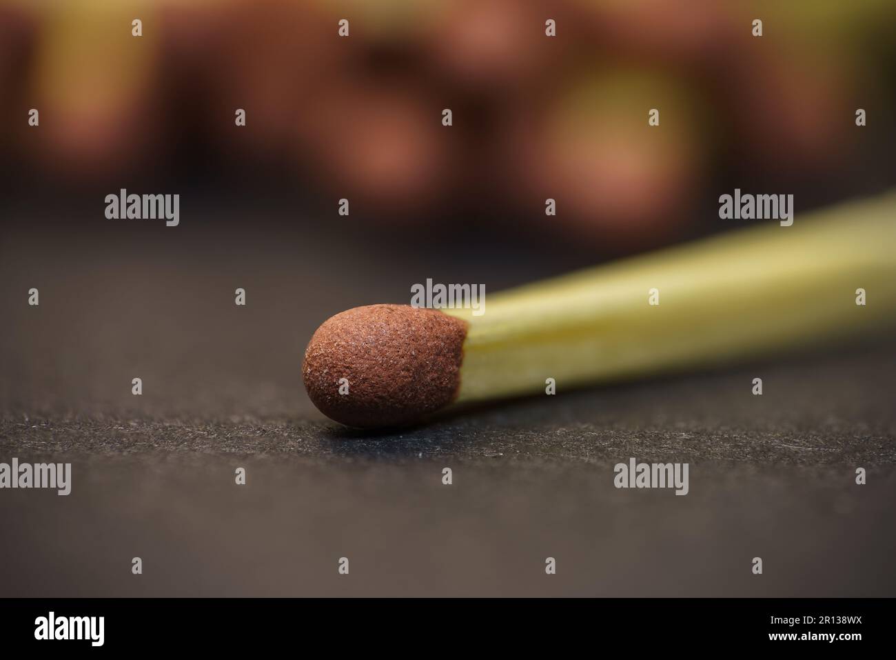 Matchstick Kopf, Nahaufnahme Makro mit flachem Freiheitsgrad. Stockfoto