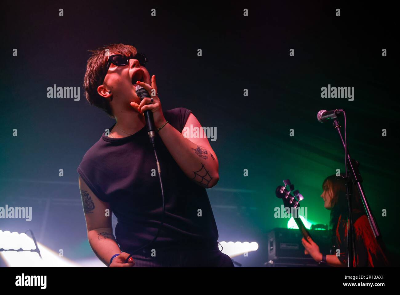 Brighton Beach, City of Brighton & Hove, East Sussex, Großbritannien. Noah und die Einzelgänger spielen die Eröffnungsnacht beim Great Escape Festival 2023 auf der TGE Beach Stage. 10. Mai 2023 Stockfoto