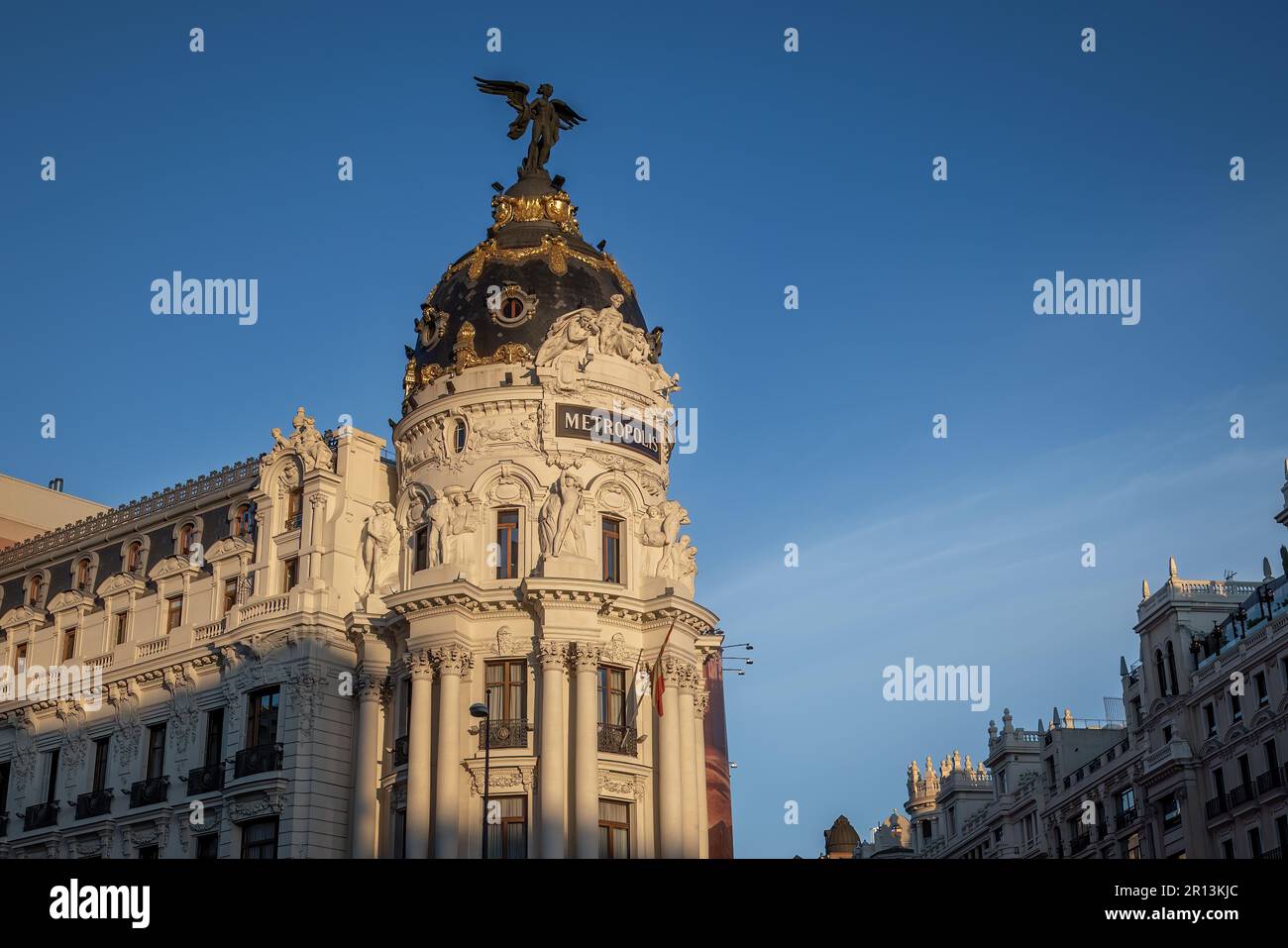 Edificio Metropolis Gebäude in der Calle de Alcala und Gran Via Straße - Madrid, Spanien Stockfoto