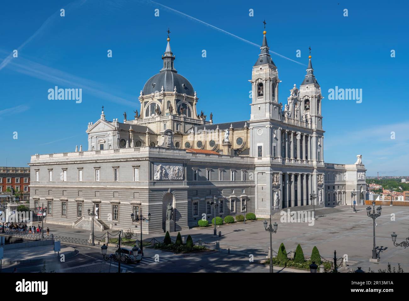 Almudena Kathedrale - Madrid, Spanien Stockfoto