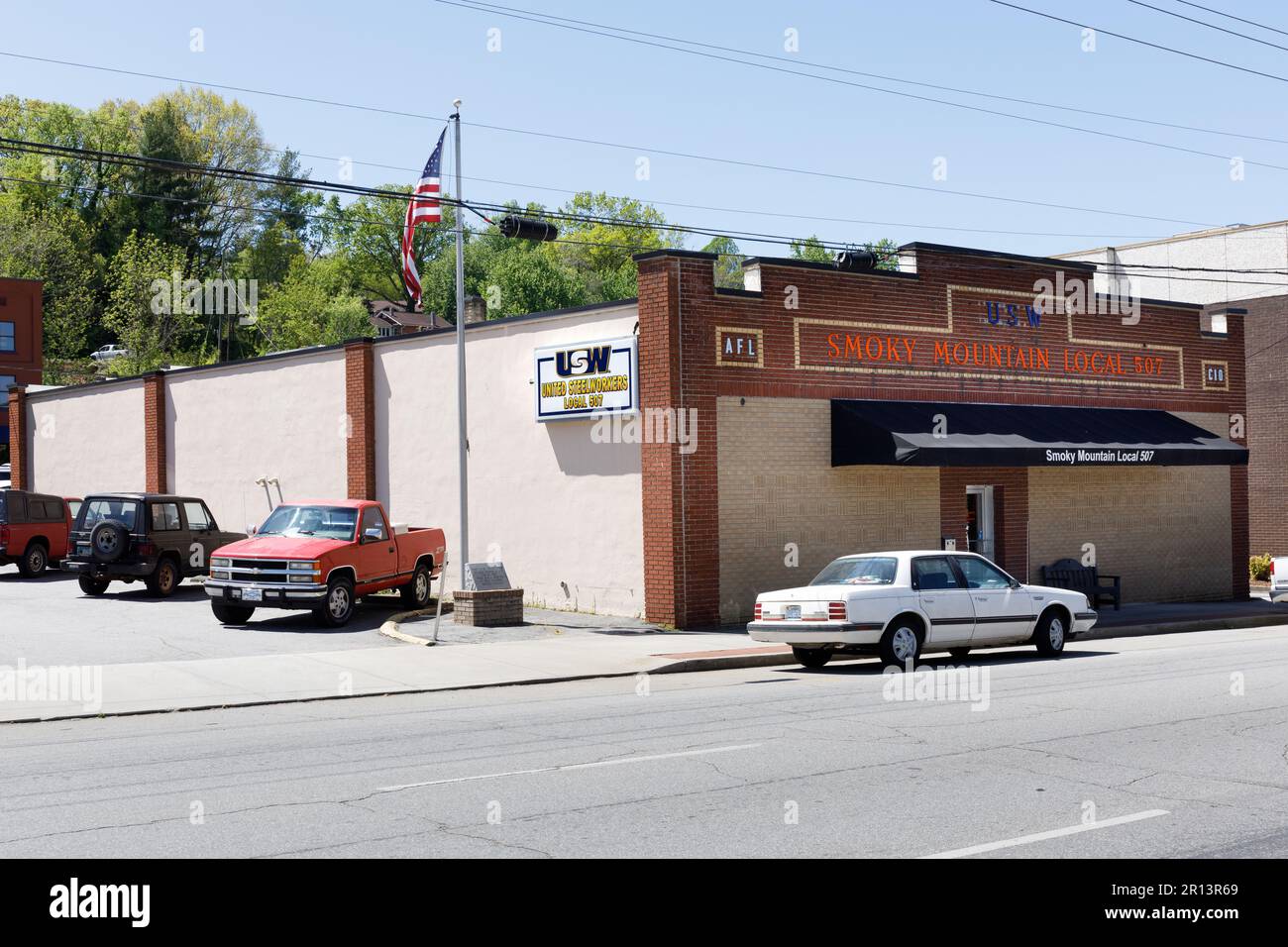 CANTON, NC, USA-4. MAI 2023: United Steelworkers, Smoky Mountain Lokales 507-Gebäude Stockfoto