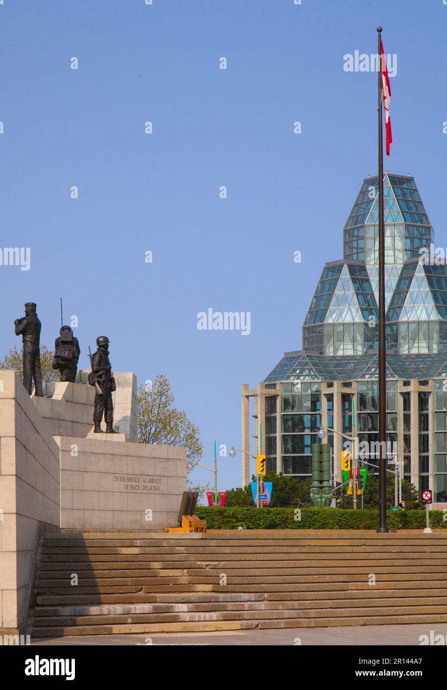 Kanada, Ontario, Ottawa, Peacekeeping Monument, National Gallery, Stockfoto