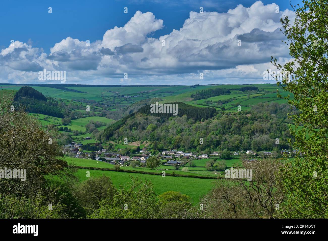 Newcastle auf Clun gesehen von Offa's Dyke, nahe Clun, Craven Arms, Shropshire Stockfoto