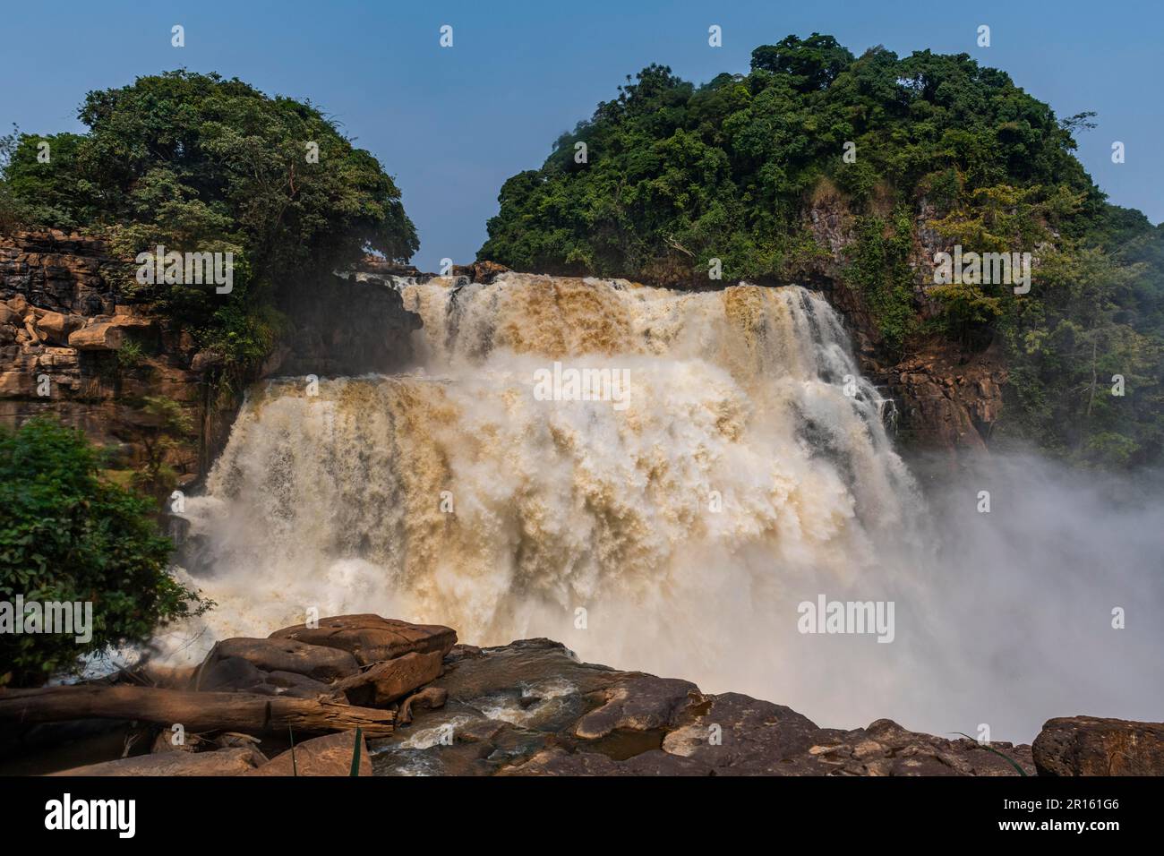 Zongo-Wasserfälle auf dem Inkisi, DR Kongo Stockfoto