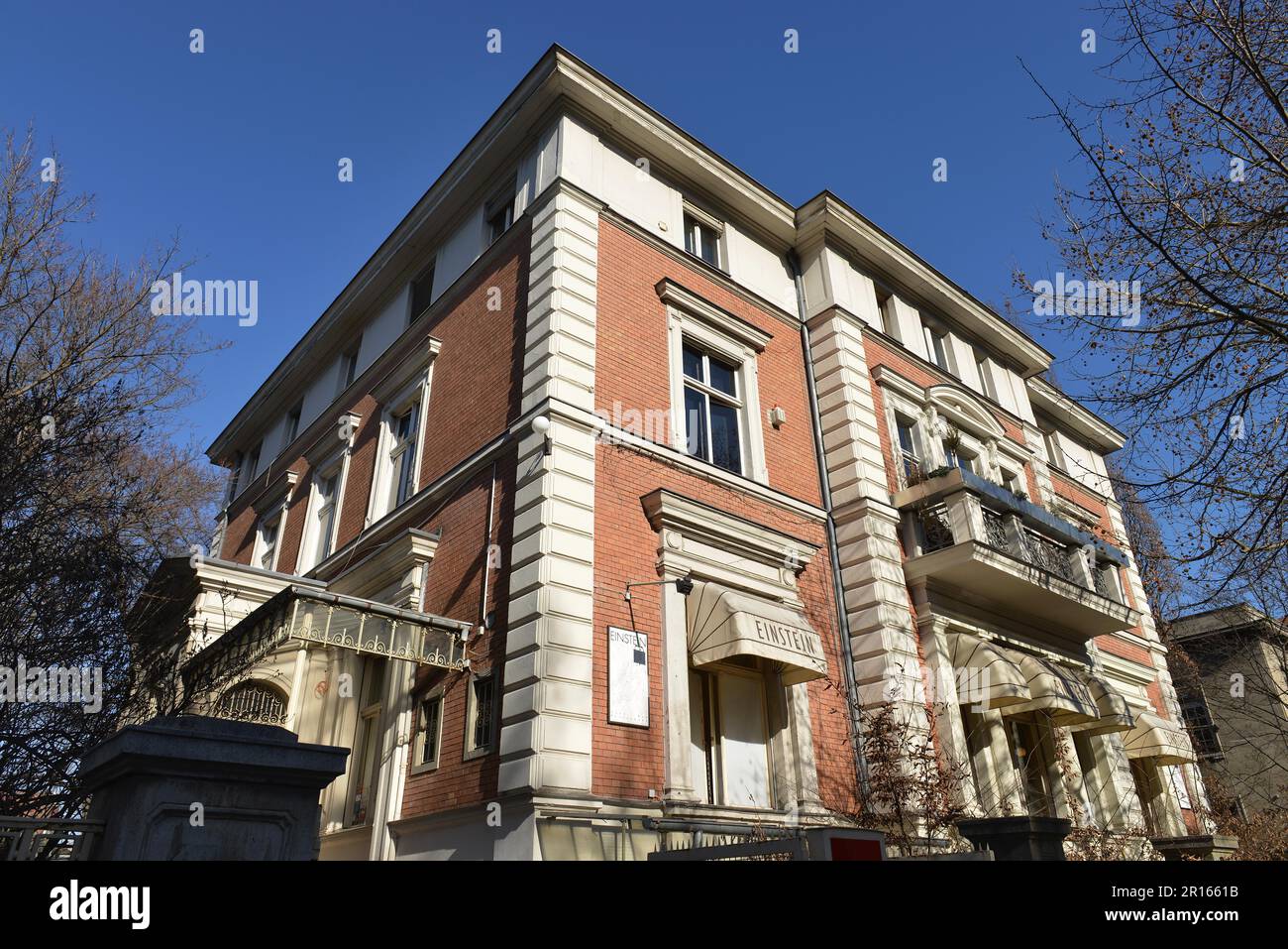 Café Einstein, Kurfürstenstraße, Tiergarten, Berlin, Deutschland Stockfoto