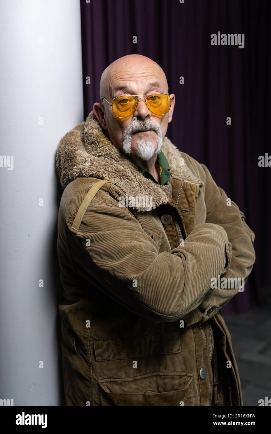 Keith Allen, britischer Schauspieler, vor seiner neuen Theaterserie „Steeltown Mordes“. Stockfoto