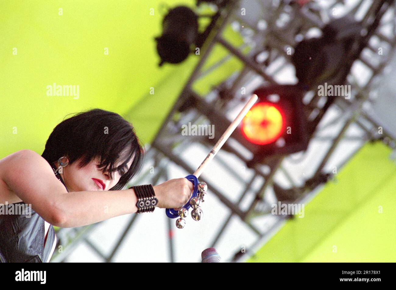 Imola Italien 1999-06-20 : Siouxsie Sioux Sängerin der Kreaturen im Konzert beim Heineken Jammin' Festival 1999 Stockfoto