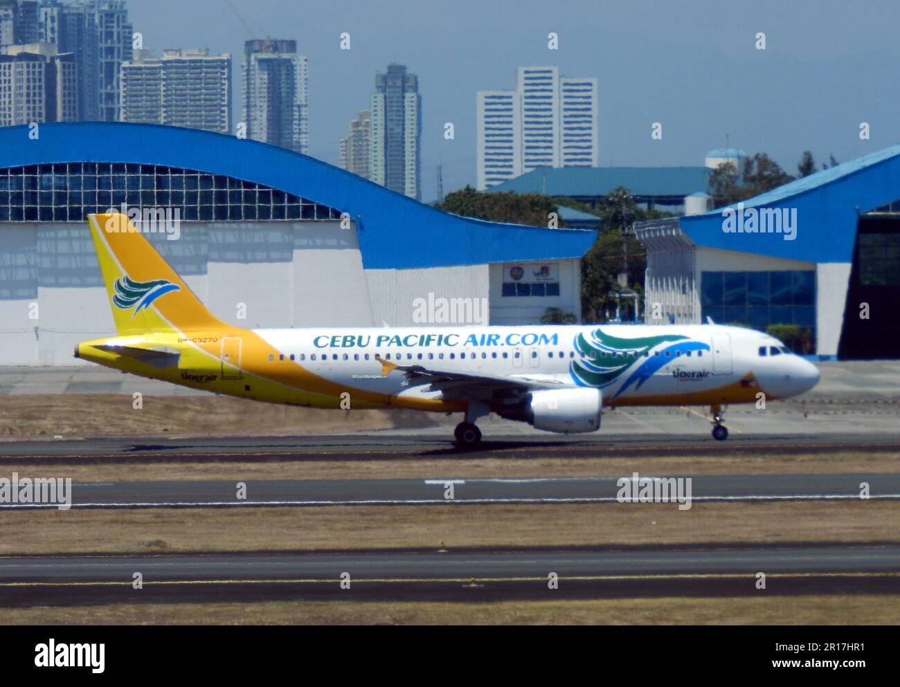 Philippinen, Manila: RP-C3270 Airbus A.320-214 von Cebu Pacific Air am internationalen Flughafen Ninoy Aquino. Stockfoto