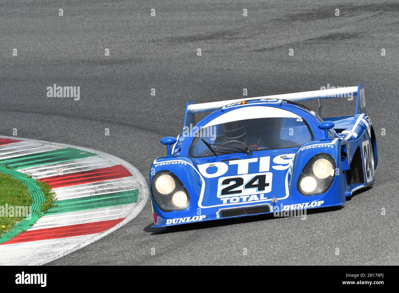 Scarperien, 2. April 2023: Rondeau M382. Jahr 1982 Ex Henri Pescarolo in Aktion während Mugello Classic 2023 auf dem Mugello Circuit in Italien. Stockfoto