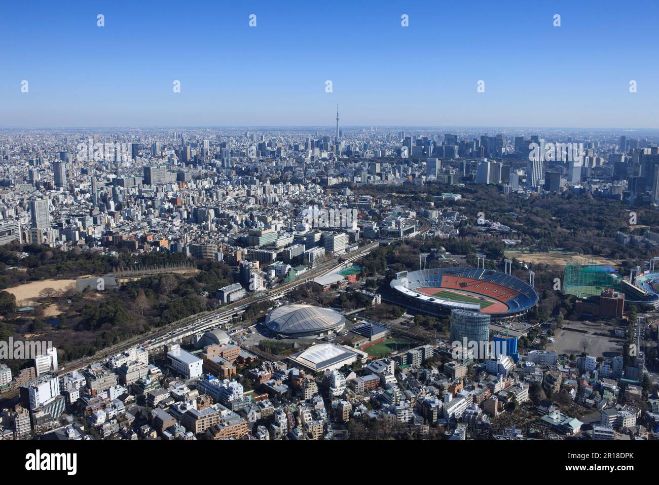 Sendagaya Station Luftaufnahme aus dem Südwesten Akasaka Kaisergärten, Tokio, Himmelsbaum Richtung Stockfoto