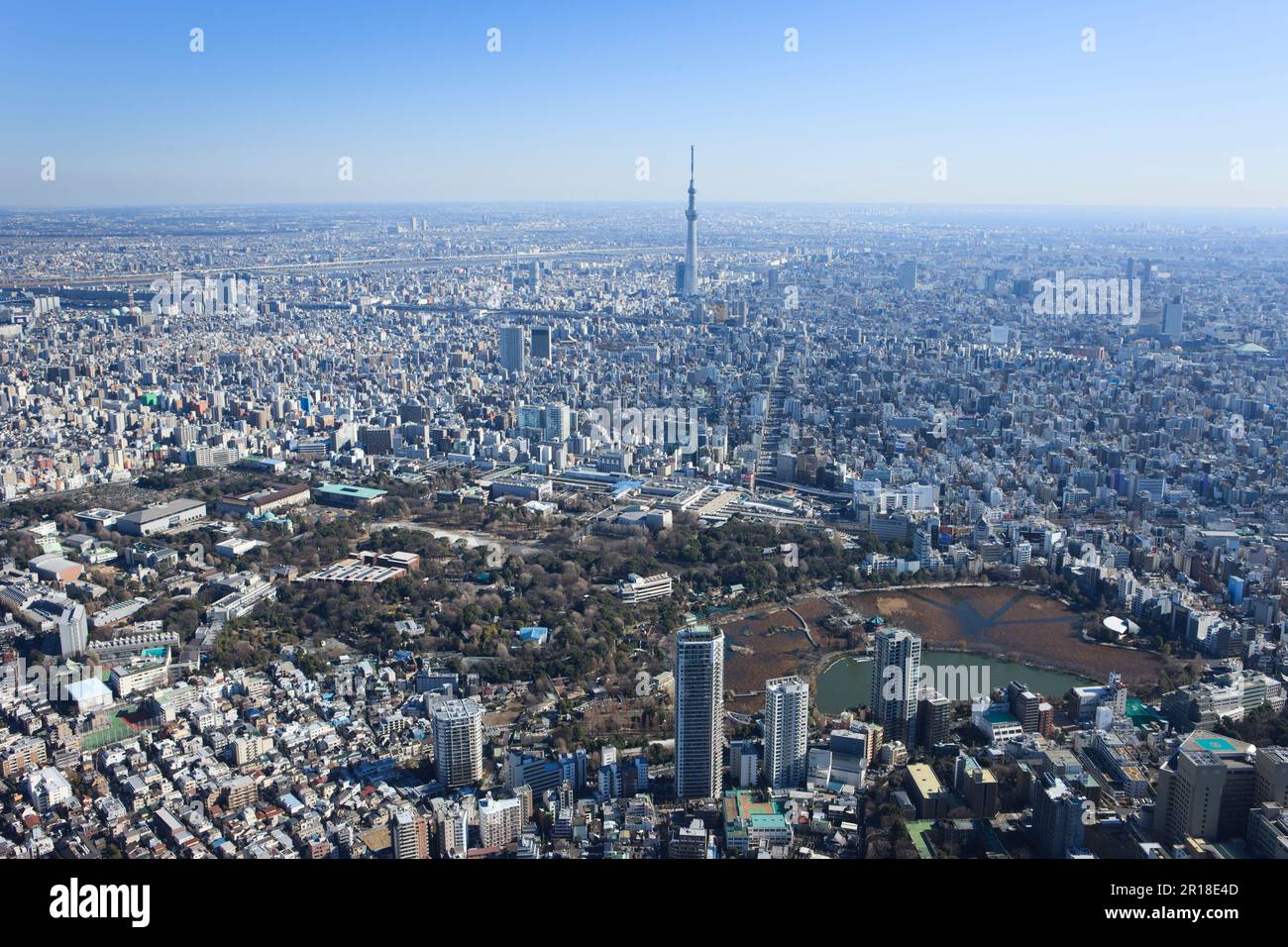 Ueno Station, Keisei Ueno Station Luftaufnahme von der Northwestern Side Asakusa, Skytree Gegend Stockfoto