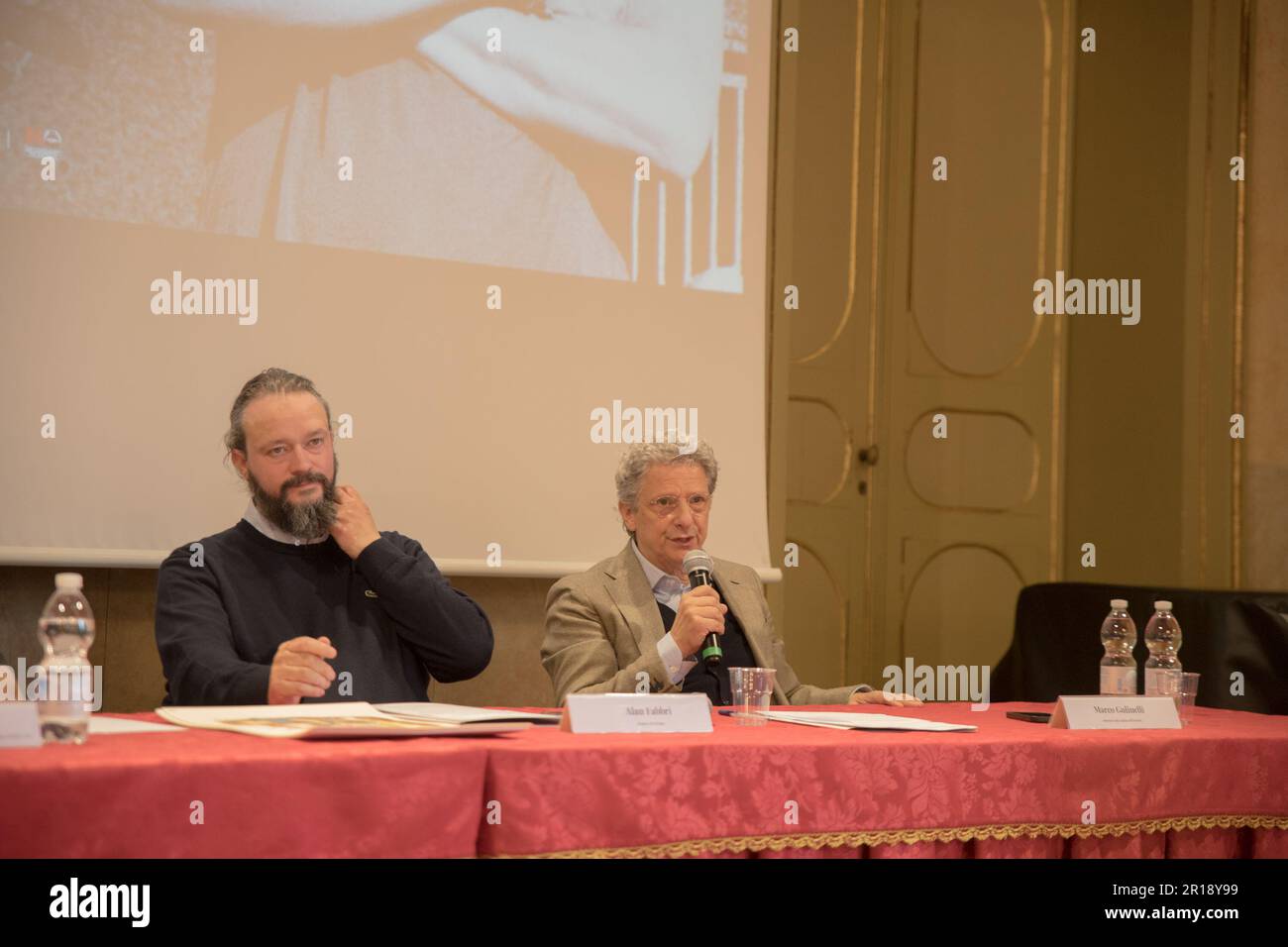 Ferrara, Italien. 12. Mai 2023. Pressekonferenz von Bruce Springsteen in Ferrara (Foto: Carlo Vergani/Pacific Press) Kredit: Pacific Press Media Production Corp./Alamy Live News Stockfoto