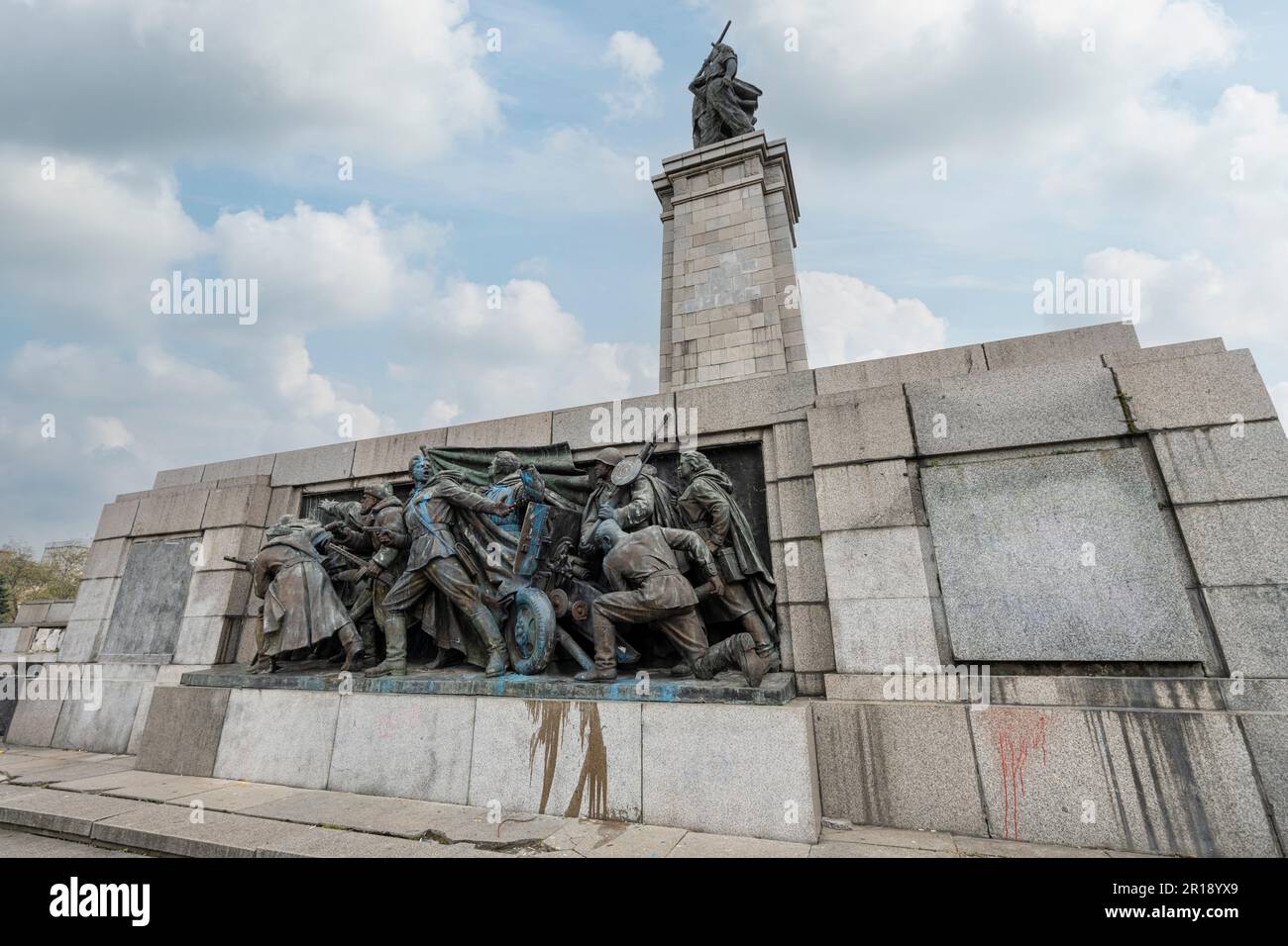 Sofia, Bulgarien. Mai 2023. Detail des Denkmals der Sowjetarmee in einem Park im Stadtzentrum Stockfoto
