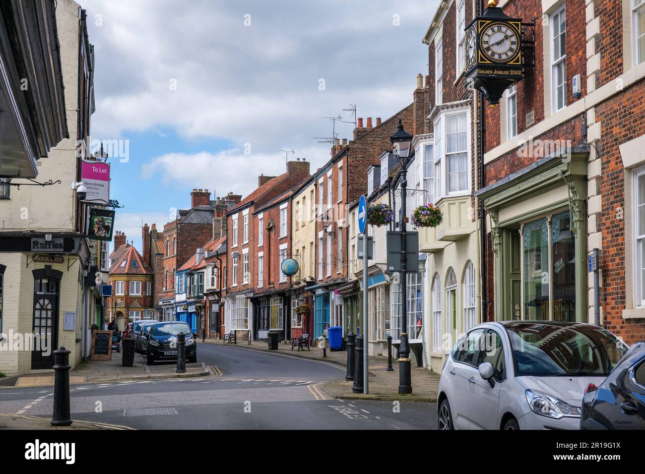 Die Altstadt und Golden Jubilee Clock, Bridlington, Yorkshire Stockfoto