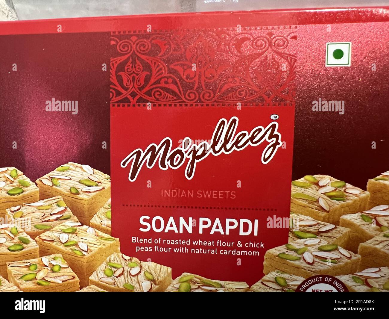 Indien. 20. Juli 2022. Nahaufnahme der Box mit Soan Papdi, Lafayette, Kalifornien, ein beliebtes indisches Dessert, 20. Juli 2022. Foto mit freundlicher Genehmigung von Sftm. (Foto: Gado/Sipa USA) Guthaben: SIPA USA/Alamy Live News Stockfoto